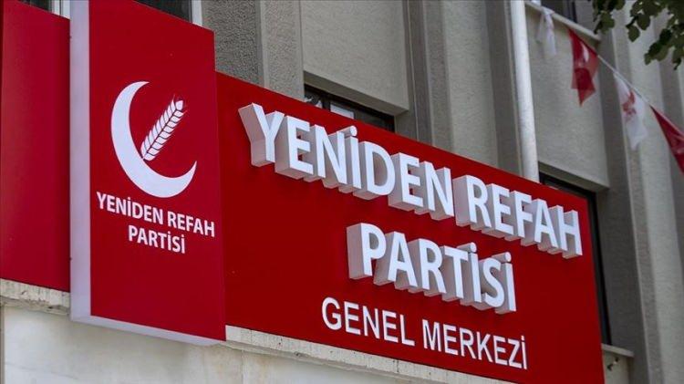 <p>Ge&ccedil;işlerin siyasi yelpazedeki dağılımında ise Yeniden Refah Partisi ilk sırada.&nbsp;&nbsp;</p>

<p>34 belediye başkanı Yeniden Refah&rsquo;tan ayrılarak AK Parti&rsquo;ye ge&ccedil;ti.&nbsp;</p>
