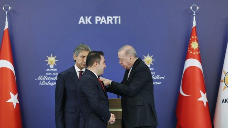 <p><span style="color:#B22222"><strong>ABDULBAKİ</strong><strong><strong> </strong></strong></span><strong>KARA</strong><br />
<br />
<strong>ŞİRAN (G&Uuml;M&Uuml;ŞHANE)&nbsp;</strong></p>

<p>&nbsp;</p>
