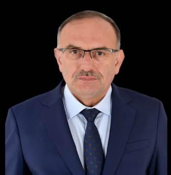 <p><span style="color:#B22222"><strong>REFAHİTTİN ŞENCAN</strong></span></p>

<p><strong>AYVACIK (SAMSUN)&nbsp;</strong></p>

<p><strong>YENİDEN REFAH</strong></p>
