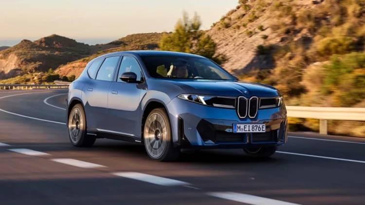 <p><strong>2 -&nbsp; BMW İX3 - 2770 puan</strong></p>

<p>&nbsp;</p>
