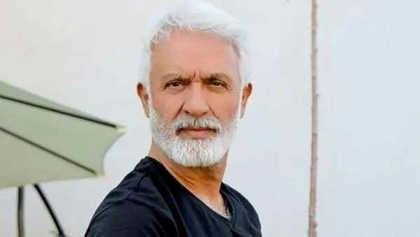 <p><span style="color:#B22222"><strong>TALAT BULUT</strong></span></p>

<p><span style="color:#800080"><em><strong>''Ey g&uuml;zel adam, beyaz perdemizin kahramanı, bize hep g&uuml;zel bakan adam, g&ouml;zlerini kapadığında kirpikleri 2.perde olan, kollarını a&ccedil;tığında g&ouml;k y&uuml;z&uuml;ne kanatlansn adam. O yoğun bakımda değil, bizler i&ccedil;in bakımdadır dedim. Kaldırın ellerinizi Ben Kadiir geliyorum uleen diyin! Karşılıklı hep sizli konuştuk, bug&uuml;n izin verin size abim demeliyim. Abi be oldu mu şimdi, &ccedil;ok &uuml;zg&uuml;n&uuml;m abi demeye ge&ccedil; kaldığım i&ccedil;in''</strong></em></span></p>
