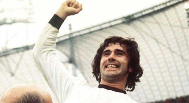 <p>4- Gerd Müller | Almanya | 14 gol</p>