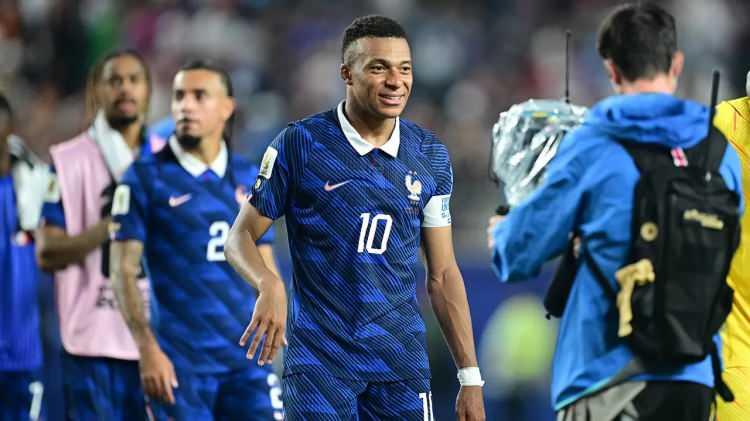 <p>2- Kylian Mbappe | Fransa | 16 gol </p>