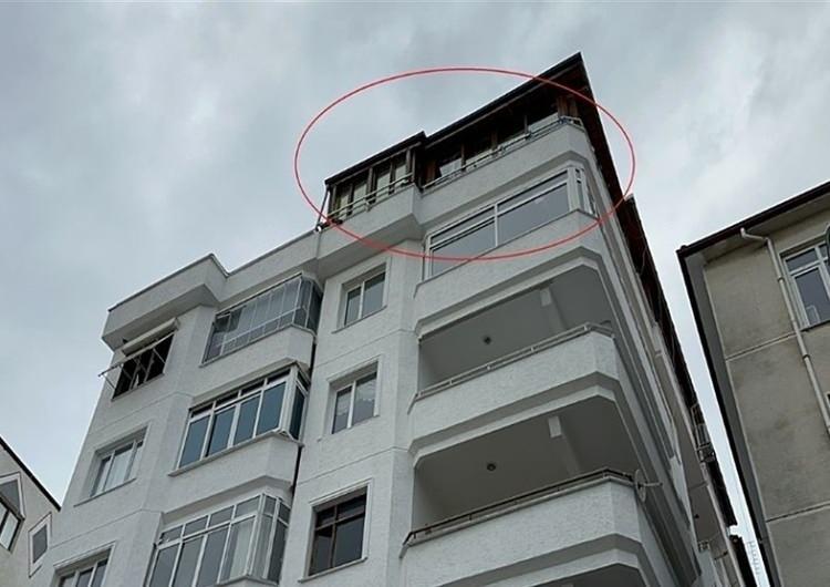 <p>Olaydan 78 g&uuml;n sonra gelen tutuklama kararlarıyla birlikte soruşturma yeni bir boyut kazanırken, kamuoyunun g&ouml;z&uuml; şimdi savcılığın hazırladığı iddianamede yer alacak değerlendirmelere &ccedil;evrildi.</p>

<p>&nbsp;</p>

<p>&nbsp;</p>
