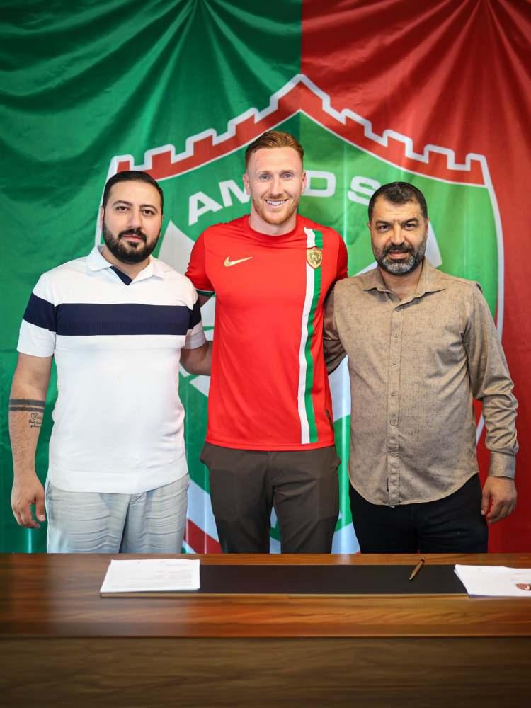 <p>David Bates (Stoper) | Standard Liège ➜ Amedspor</p>
