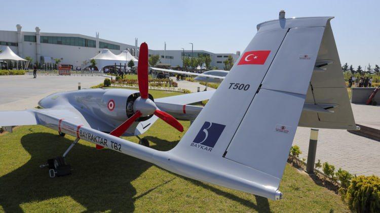<p>Geldiğimiz noktada bu podları y&uuml;klenmiş T&uuml;rk SİHA&rsquo;ları sadece denizlerdeki d&uuml;şman gemilerine karşı kullanılmayacak. Ada-adacık gibi yerlerde kritik hedeflerin tespit ve imhasında, kıyılarda konuşlu stratejik noktaların vurulmasında &ccedil;ok etkili bir g&uuml;ce erişilecek.</p>

<p>&nbsp;</p>
