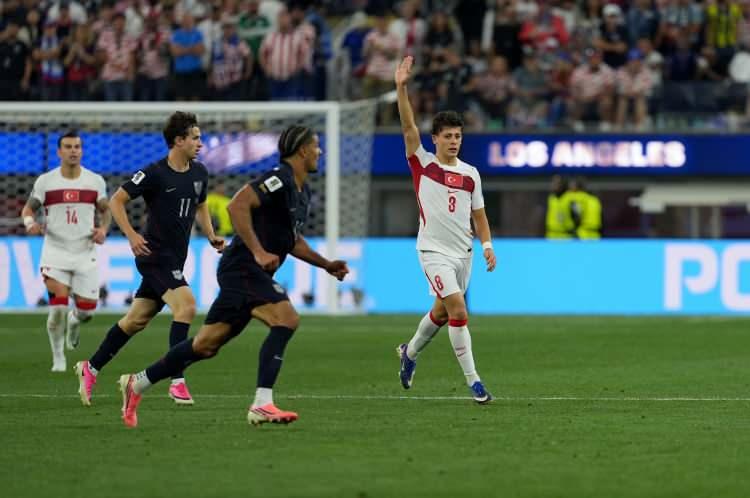 <p>Milliler, m&uuml;cadeleden 3-2 galip ayrıldı ve turnuvayı 3 puanla tamamladı.&nbsp;</p>
