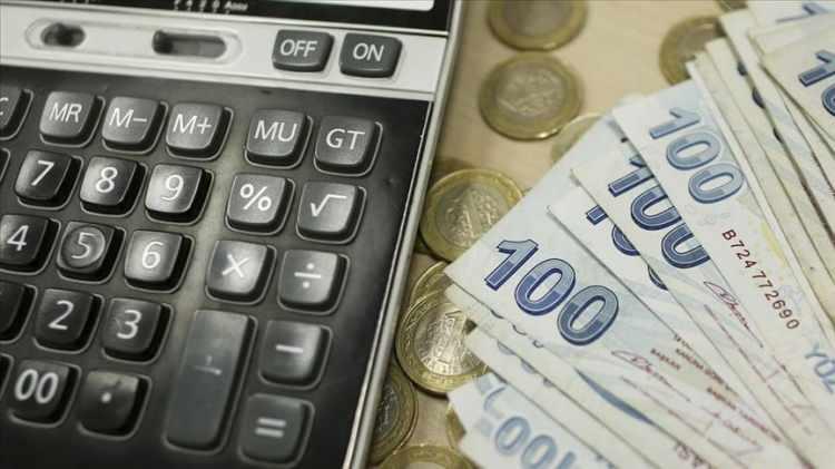 <p>Resmi Gazete’de yayımlanan Tahsilat Genel Tebliği ile yürürlüğe giren düzenlemeye göre, borçlular yapacakları başvuru üzerine cari tecil faiz oranından daha düşük bir faizle borçlarını 72 aya kadar taksitlendirme imkânı elde etti.&nbsp;</p>

<p>Meclis’te yasalaşan ilgili kanun kapsamında hazırlanan tebliğ, vergi borçlarını daha yönetilebilir hale getirerek milyonlarca mükellefe uzun vadeli nefes aldıracak.</p>
