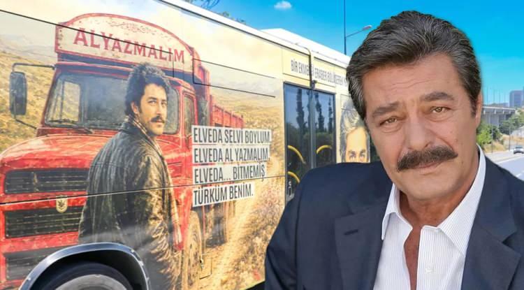 Kadir İnanır'ın hatırası İstanbul sokaklarında! 'Saygı otob&uuml;s&uuml;' seferlerine başladı