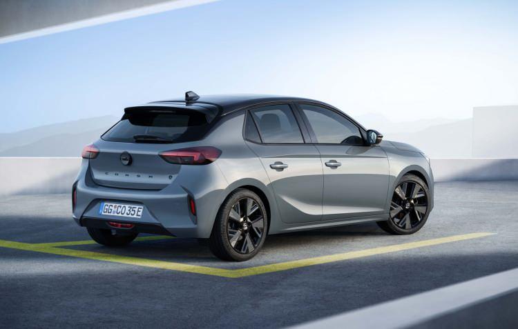 <p><span style="color:#B22222"><strong>OPEL CORSA -</strong></span></p>

<p>1.395.000 TL</p>
