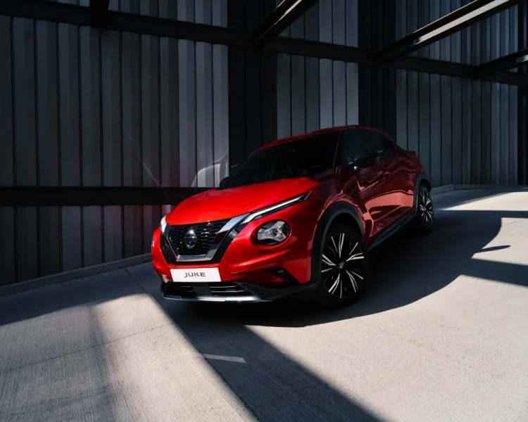 <p><span style="color:#B22222"><strong>&nbsp;NİSSAN JUKE -</strong></span> 1.699.000 TL</p>
