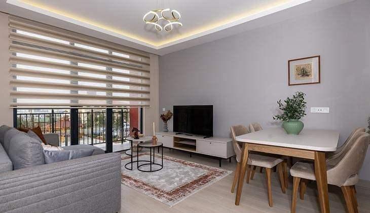 <p><span style="color:#B22222"><strong>KİRA ZAM ORANI Y&Uuml;ZDE 32,03 OLDU</strong></span></p>

<p>&nbsp;</p>

<p>Yeni kira artış oranı 12 aylık ortalamaya g&ouml;re y&uuml;zde %32,03 oldu.</p>
