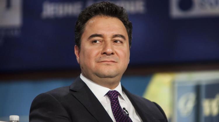 <p><span style="color:#B22222"><strong>ALİ BABACAN</strong></span></p>

<p><strong>MAKİNE M&Uuml;HENDİSİ, EKONOMİST</strong></p>

