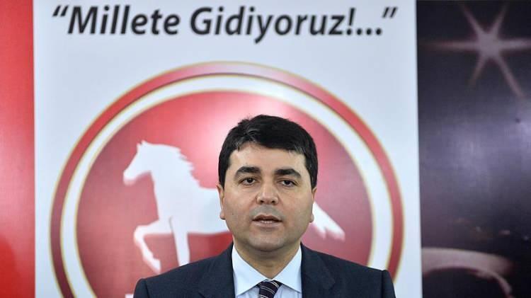 <p><span style="color:#B22222"><strong>G&Uuml;LTEKİN UYSAL</strong></span></p>

<p><strong>​İŞ İNSANI</strong></p>
