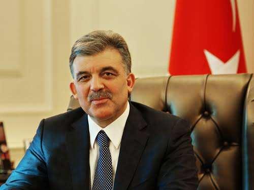 <p><span style="color:#B22222"><strong>ABDULLAH G&Uuml;L</strong></span></p>

<p><strong>İKTİSAT&Ccedil;I</strong></p>
