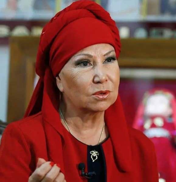 <p>Şimdilerde 85 yaşında olan usta sanat&ccedil;ı uzun zaman sonra katıldığı bir programda ortaya &ccedil;ıktı.&nbsp;</p>
