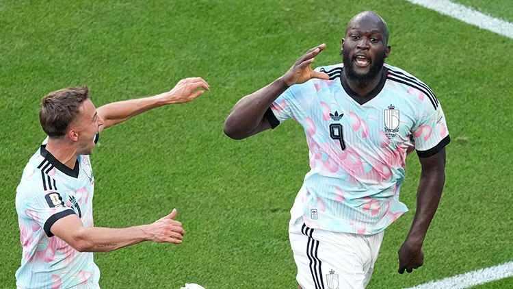 <p>Alınan bu sonu&ccedil;lar sonrası &ccedil;eyrek finalin bir diğer eşleşmesi de İspanya - Bel&ccedil;ika oldu.<br />
<br />
Bu iki takım Cuma g&uuml;n&uuml; TSİ 22:00'de yarı final i&ccedil;in kozlarını paylaşacak.<br />
&nbsp;</p>
