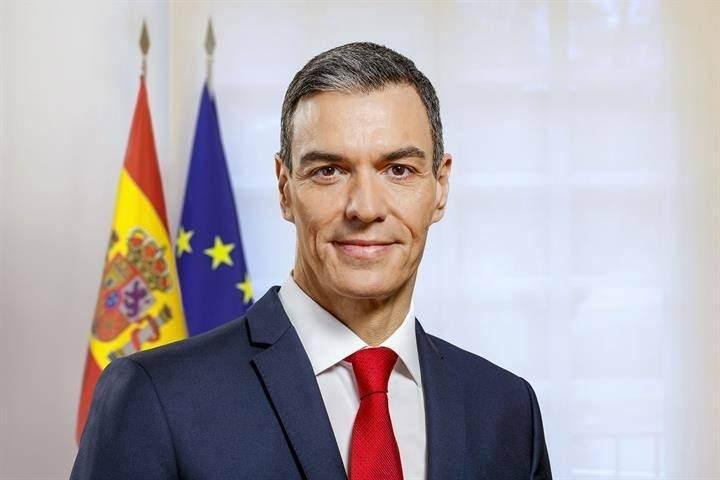 <p><strong><span style="color:#B22222">5)&nbsp; PEDRO S&Aacute;NCHEZ</span>&nbsp; |&nbsp; 1.90 m&nbsp; -&nbsp; İspanya</strong></p>
