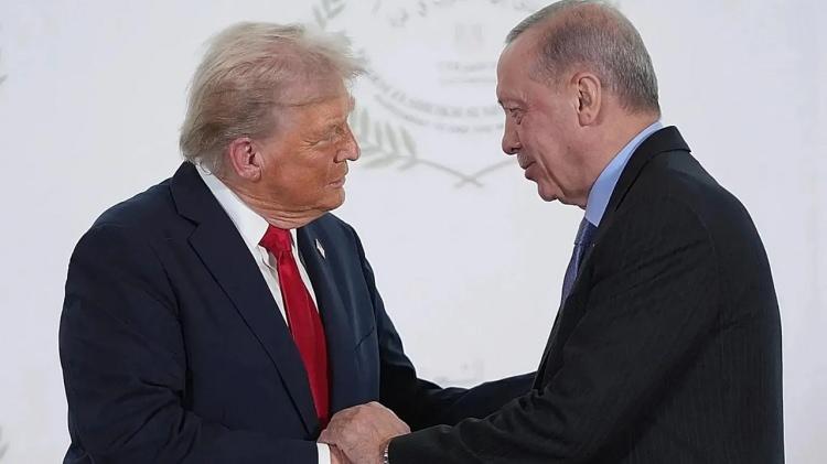 <p><span style="color:#B22222"><strong>İŞTE MADDE MADDE ERDOĞAN- TRUMP G&Ouml;R&Uuml;ŞMESİNDE MASADAKİ BAŞLIKLAR</strong></span></p>
