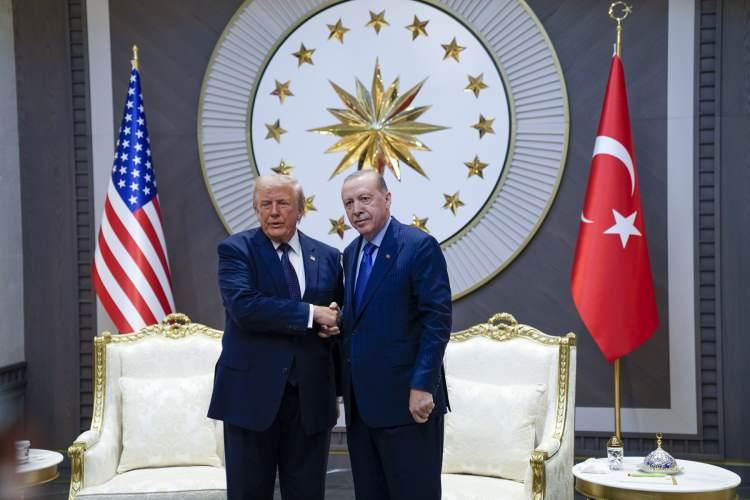 <p>Donald Trump&rsquo;ın yeni makam u&ccedil;ağının ilk iniş yaptığı &uuml;lke T&uuml;rkiye oldu.</p>
