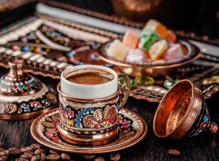<p><strong>Motegi, videoda T&uuml;rk kahvesinin hazırlanış s&uuml;recini detaylarıyla anlatarak takip&ccedil;ilerine T&uuml;rk kahvesi k&uuml;lt&uuml;r&uuml;n&uuml; tanıttı.</strong></p>

