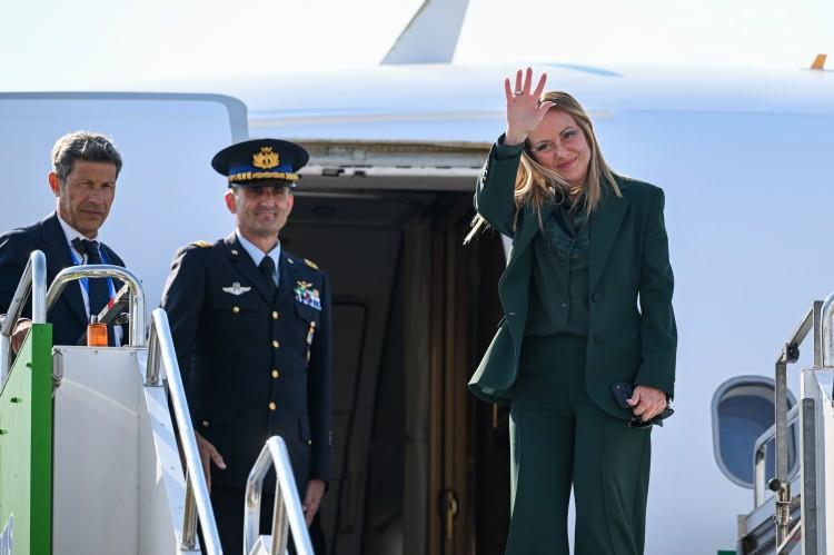 <p><span style="color:#B22222"><strong>İTALYA</strong></span></p>

<p>İtalya Başbakanı Giorgia Meloni, 36.⁠ ⁠NATO Devlet ve H&uuml;k&uuml;met Başkanları Zirvesi'nin ardından Ankara Havalimanı'dan ayrıldı.</p>

<p>&nbsp;</p>

