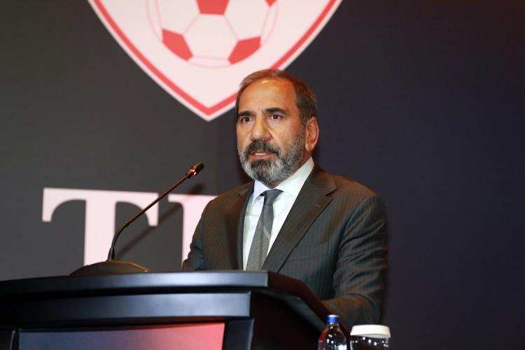 <p>TFF Başkan Vekili Mecnun Otyakmaz, fikst&uuml;r &ccedil;ekimi i&ccedil;in yaptığı a&ccedil;ıklamada ş&ouml;yle konuştu:</p>
