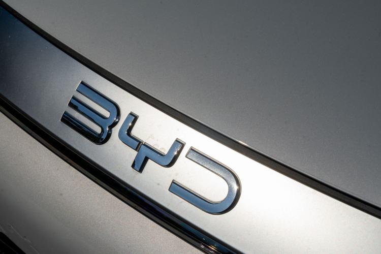 <p><span style="color:#B22222"><strong>BYD MODELLER</strong></span></p>
