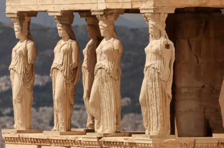 <p>Thebes (Yunanistan)</p>
