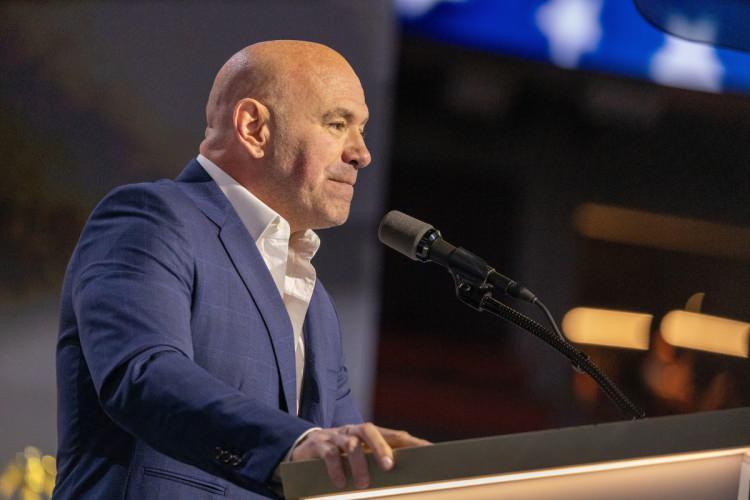 <p><strong><span style="color:#B22222">DANA WHİTE</span>&nbsp; |&nbsp; 50 MİLYON DOLAR&nbsp; (UFC d&ouml;v&uuml;ş&ccedil;&uuml;s&uuml;)</strong></p>

<p>&nbsp;</p>

<p>UFC'nin patronu Dana White bile kumarhane skandallarından ka&ccedil;amadı. Haberlere g&ouml;re White'ın Las Vegas'taki Red Rock Casino'da 50 milyon dolara varan bor&ccedil;ları olduğu iddia ediliyor</p>
