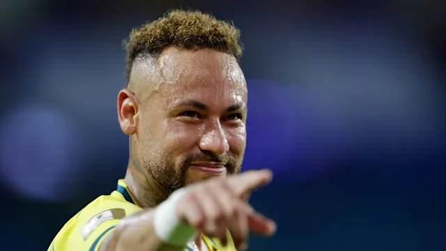 <p><strong><span style="color:#B22222">13)&nbsp; NEYMAR&nbsp; </span>|&nbsp; 399.858 PAYLAŞIM&nbsp; |&nbsp; Brezilya</strong></p>
