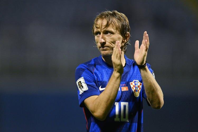<p><strong><span style="color:#B22222">10)&nbsp; MODRIC&nbsp; </span>|&nbsp; 615.587 PAYLAŞIM&nbsp; (Hırvatistan)</strong></p>
