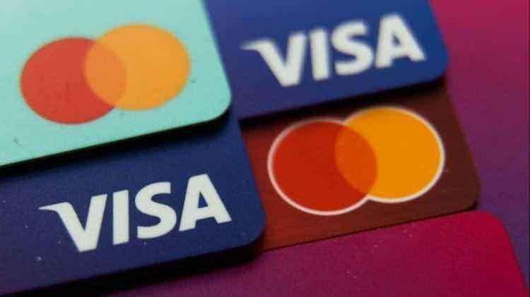 <p><strong><span style="color:#B22222">41)&nbsp; VISA&nbsp;</span> |&nbsp; 690 MİLYAR DOLAR</strong></p>
