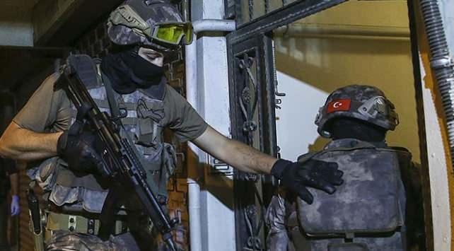 <p>15 Temmuz 2016'daki hain darbe girişiminin ardından g&uuml;ndeme gelen ByLock'un, FET&Ouml; mensuplarının gizli iletişim kurmak i&ccedil;in kullandığı ana kriptolu mesajlaşma uygulaması olduğu tespit edildi. &Ouml;rg&uuml;t &uuml;yelerinin uygulamada ger&ccedil;ek isimleri yerine kendilerine tanımlanan ID numaralarıyla yer aldığı ortaya &ccedil;ıktı.</p>

<p>&nbsp;</p>
