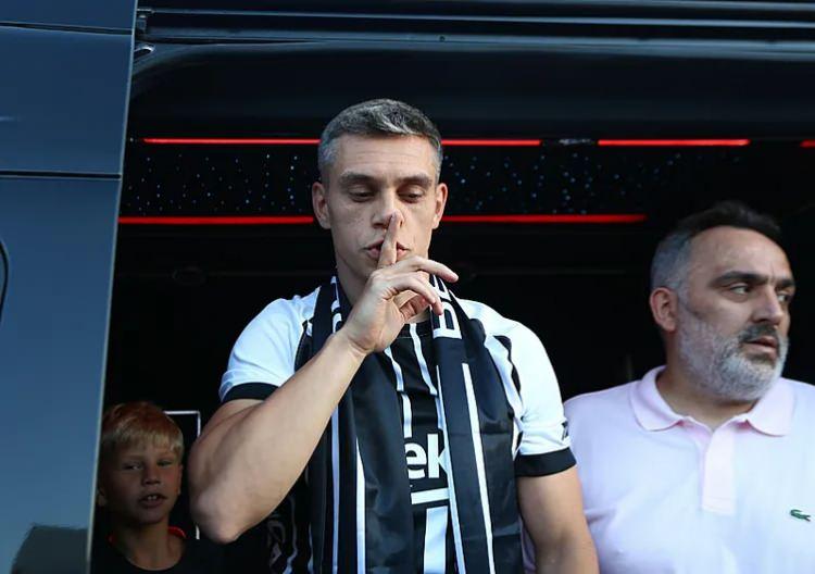 <p>15- Leandro Trossard | 18 milyon euro</p>

