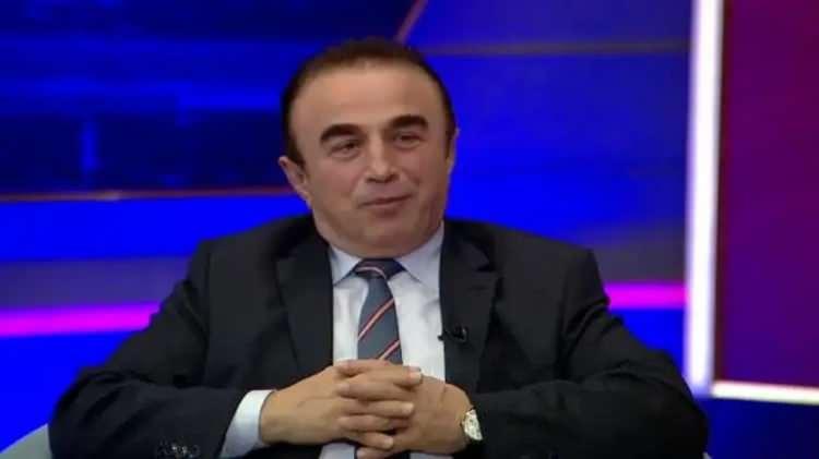 <p><strong>S&Uuml;LEYMAN YAĞCI, DEMEDİĞİNİ BIRAKMADI</strong></p>

<p>&nbsp;</p>

<p>&Ccedil;ocuklar Duymasın&rsquo;ın Fıs Fıs İsmail&rsquo;i olarak bilinen S&uuml;leyman Yağcı&rsquo;da Haluk Levent&rsquo;e tepki g&ouml;stererek,<em><strong> "Ka&ccedil; kere video yaptım. Ka&ccedil; ay yalvardım. Haluk Levent denen bu soysuz hırsızdır, kumarbazdır&rdquo;</strong></em> dedim diyerek tepki g&ouml;sterdi.</p>
