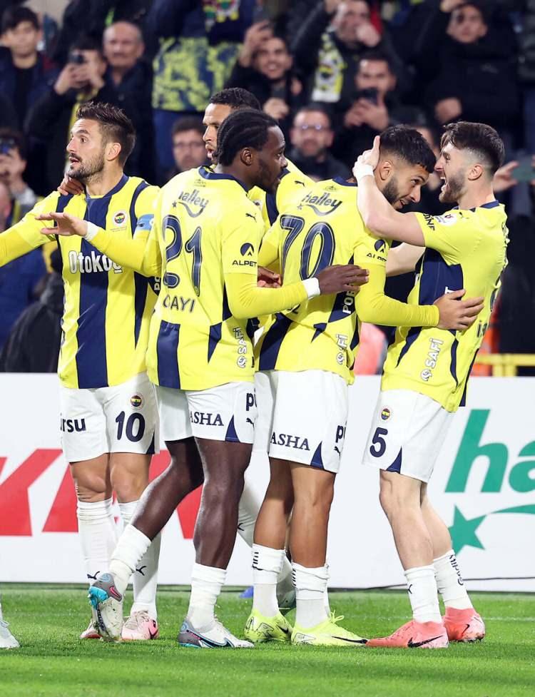 <p>Fenerbah&ccedil;e'nin eski futbolcularından Osayi Samuel ile ilgili dikkat &ccedil;eken bir gelişme yaşandı.</p>

