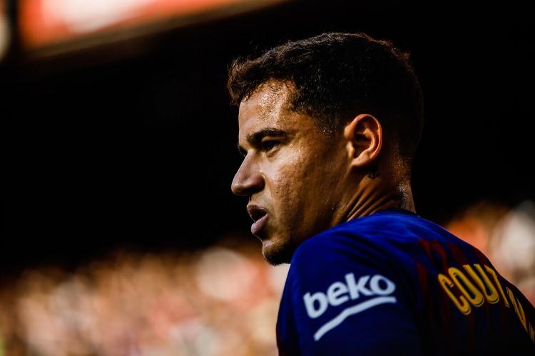 <p>Philippe Coutinho'nun yıllık maliyetinin yaklaşık 2,5 milyon euro seviyesinde olduğu konuşulurken, Konyaspor y&ouml;netiminin mevcut b&uuml;t&ccedil;e planlaması doğrultusunda bu rakamı karşılamayı uygun bulmadığı belirtildi.</p>

