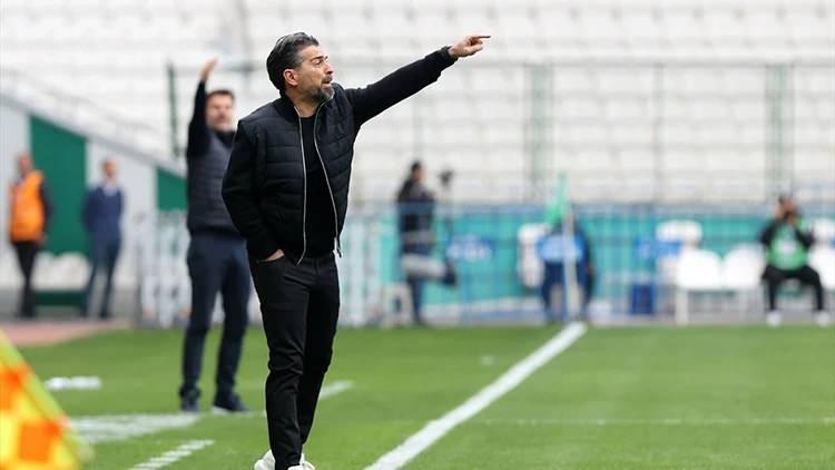 <p>Palut'un hazırladığı raporda, takımın oyun planına uygun, fiziksel olarak hazır ve gelecek yıllarda da katkı alınabilecek isimlere y&ouml;nelmenin yapılacak transferler i&ccedil;in daha doğru bir strateji olduğu belirtildi.</p>
