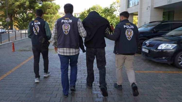 <p>Soruşturma kapsamında 19 ş&uuml;pheli y&ouml;neticinin ismi ortaya &ccedil;ıktı.</p>
