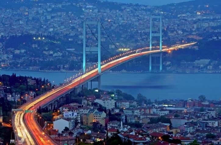 <p>Hane halkının yaşam kalitesini belirleyen bu geniş kapsamlı &ccedil;alışmada, en &uuml;st refah seviyesinde bulunanların oranı %1,1'de kalırken, halkın b&uuml;y&uuml;k &ccedil;oğunluğunun yoğunlaştığı &Uuml;st Orta Seviye ise %19,7 ile listenin başını &ccedil;ekti.&nbsp;</p>

<p>&nbsp;</p>
