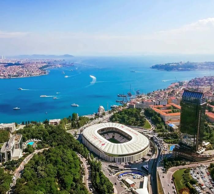 <p>BEŞİKTAŞ(İSTANBUL)</p>

