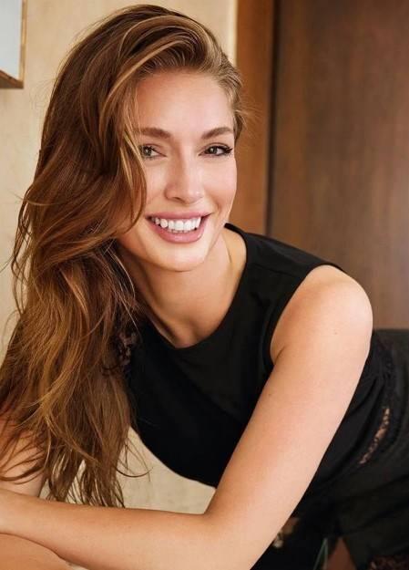 <p>İddiaya g&ouml;re Allen'a doğum g&uuml;n&uuml; i&ccedil;in yaklaşık 2 milyon TL değerinde bir m&uuml;cevher hediye edildi.&nbsp;</p>
