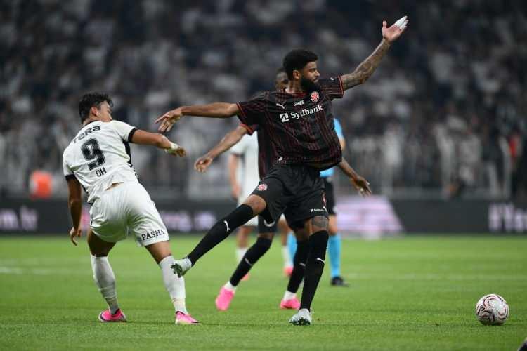 <p><strong>DR: "FC Midtjylland kırmızı kart g&ouml;rd&uuml; ve mağlup oldu"</strong></p>
