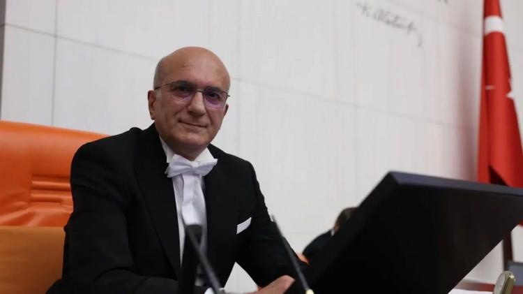 <p>TEKİN BİNGÖL</p>
