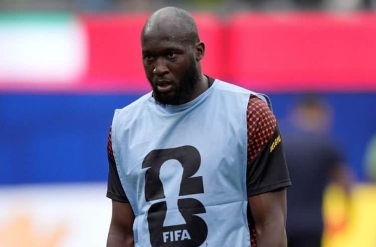 <p>Beşiktaş, Napoli'nin kadroda d&uuml;ş&uuml;nmediği Romelu Lukaku'ya teklifini sundu.<br />
<br />
Kara Kartal, 33 yaşındaki forvet ile temaslarını s&uuml;rd&uuml;rmek istiyor.<br />
<br />
(AKŞAM)</p>
