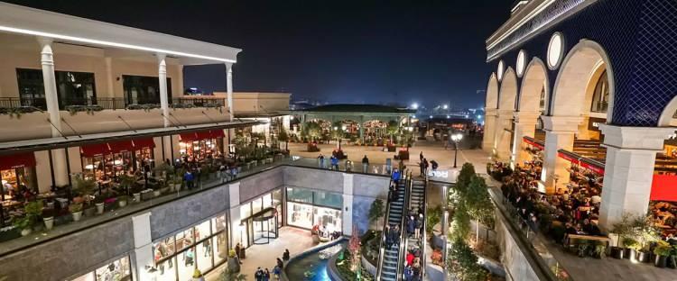 <p><span style="color:#B22222"><strong>HİLTOWN AVM VE OFİS( K&Uuml;&Ccedil;&Uuml;KYALI)&nbsp;</strong></span></p>
