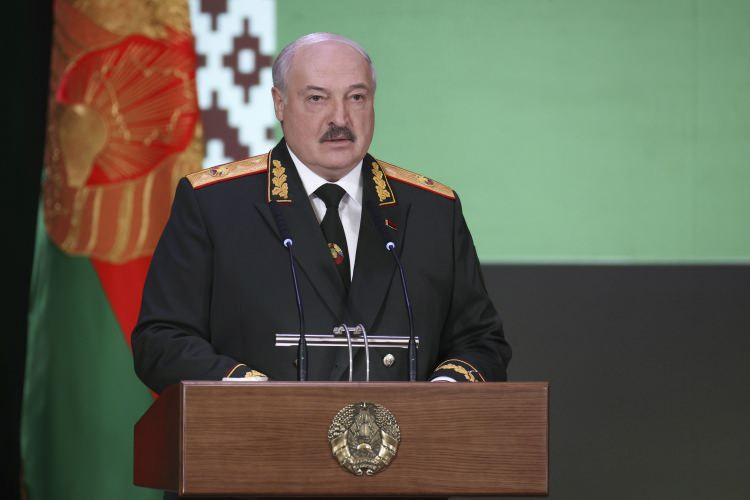 <p><strong><span style="color:rgb(178, 34, 34)">ALEXANDER LUKASHENKO</span>&nbsp; |&nbsp; Belarus Devlet Başkanı</strong></p>

<p>&nbsp;</p>

<p>Rusya ile yakın bağları ve b&ouml;lgesel stratejik konumu ile etkili.</p>
