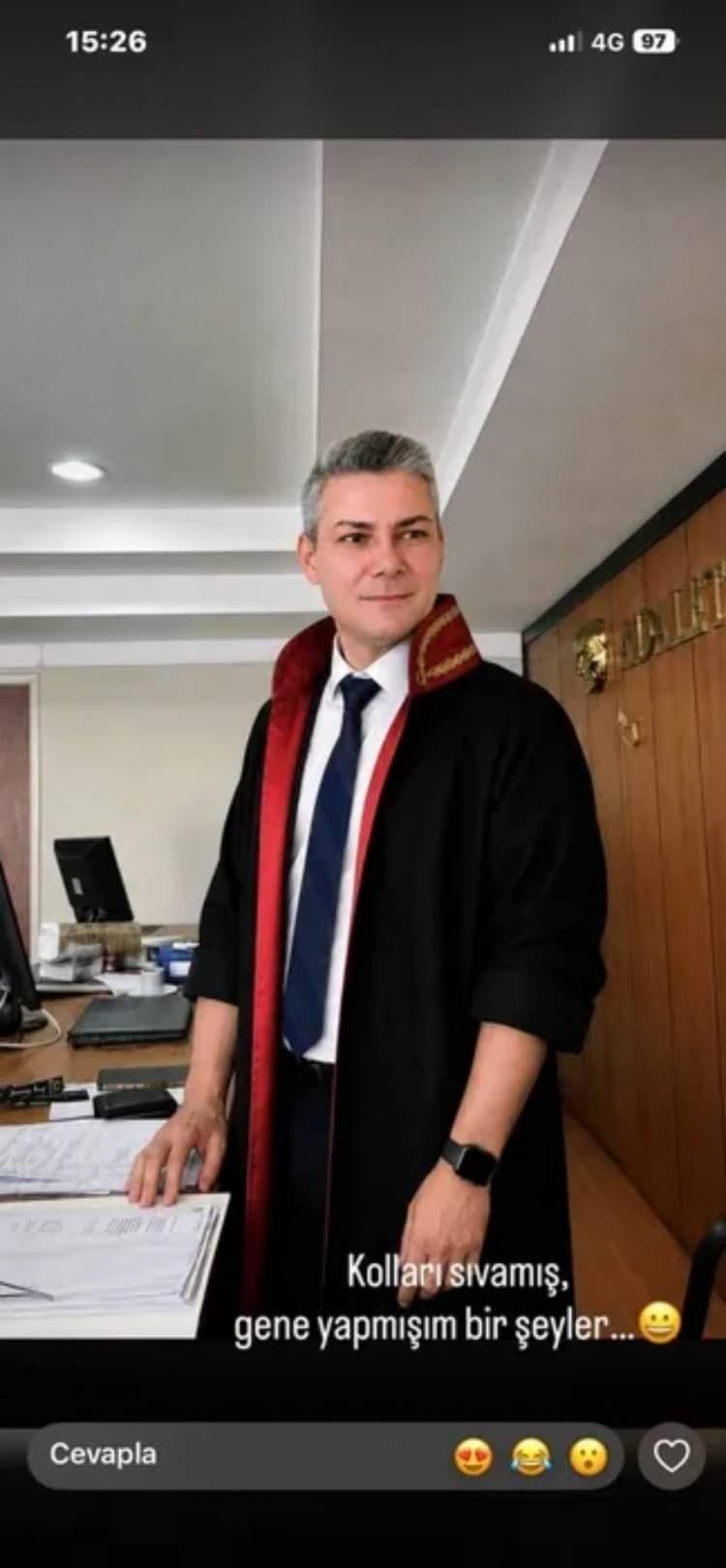 <p>Silivri Cumhuriyet Başsavcılığı koordinesinde, İstanbul İl Jandarma Komutanlığı Ka&ccedil;ak&ccedil;ılık ve Organize Su&ccedil;larla M&uuml;cadele (KOM) Şube M&uuml;d&uuml;rl&uuml;ğ&uuml; ekipleri tarafından y&uuml;r&uuml;t&uuml;len soruşturma kapsamında dev bir dolandırıcılık şebekesi deşifre edildi.</p>
