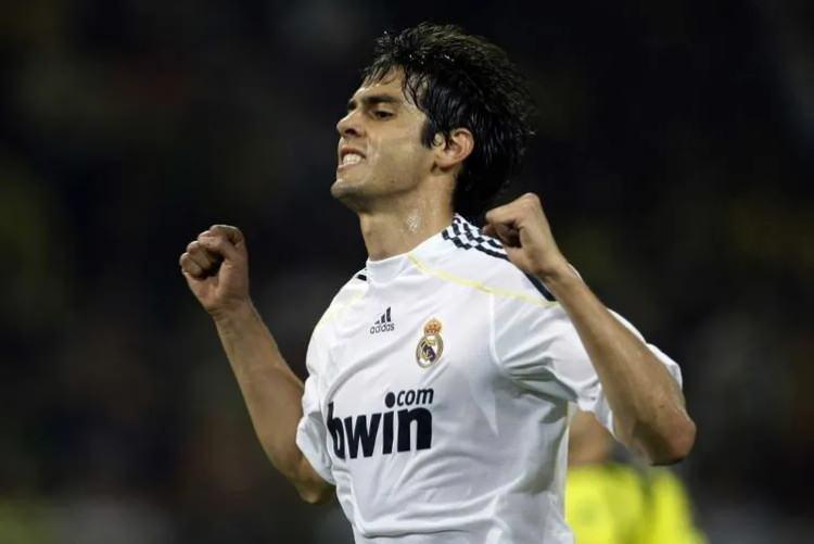 <p>31. KAKA</p>

<p>&nbsp;</p>

